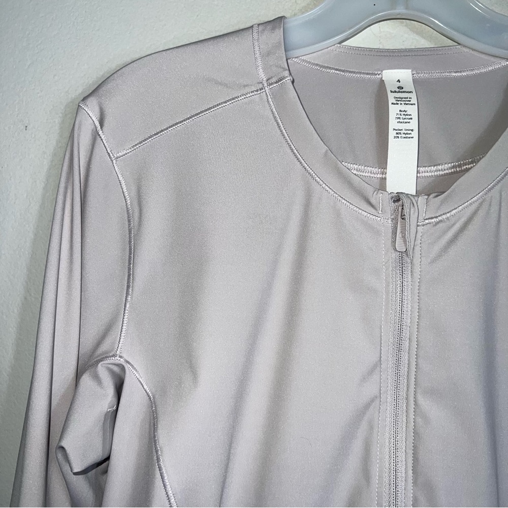 Lululemon Flash Forward Half Zip Jacket-Fitted-Li… - image 3